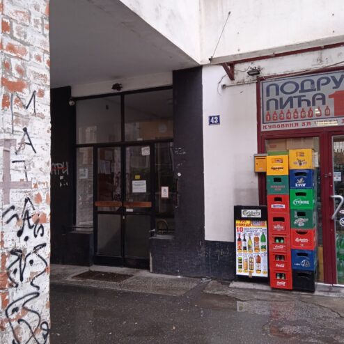 Potraga za fantomskim stanarima: Koja zgrada na Vračaru je sakupljač glasova za SNS? 2