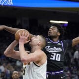 Denver pobedio Portland uz dabl-dabl Jokića 8