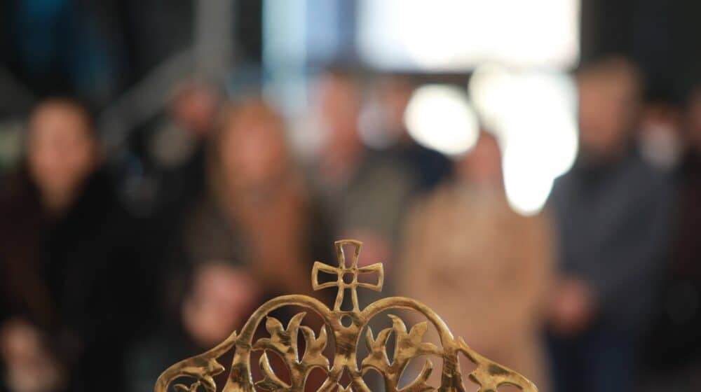 Nova: Sinod SPC episkopima zabranio mešanje u stranačka nadmetanja 1