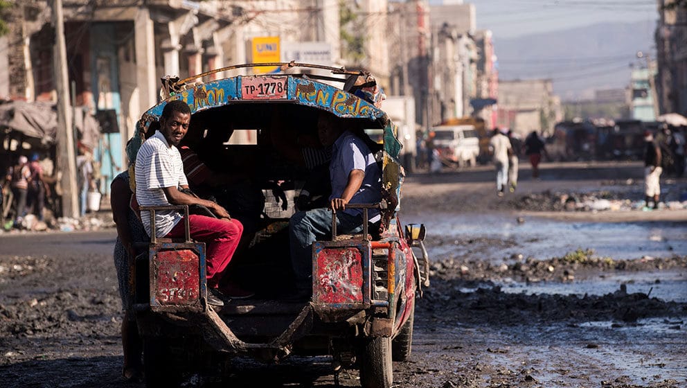 Premijer Haitija želi mobilizaciju vojske radi suzbijanja razmahalih gangstera na ostrvu 1