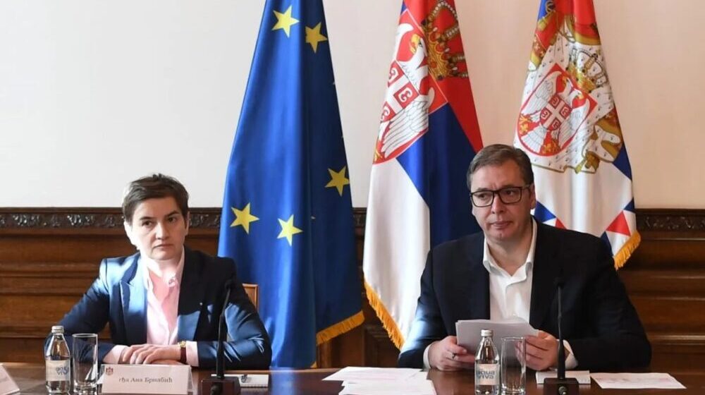 Počela sednica Vlade o Kosovu, stigao i Vučić, sastanak Srba na Kosovu u podne 1
