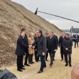 Vučić u Mačvanskom Prnjavoru: Putovanje između Beograda i Loznice trajaće sat i 10 minuta 15
