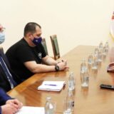 Brnabić sa Srbima iz Mostara: Vlada će nastaviti sa podrškom projektima za pomoć tom gradu 11