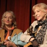 Glumici Branki Petrić uručena Statueta "Joakim Vujić" u kragujevačkom Teatru 9