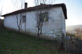 Teška sudbina porodice iz sela Toplac kod Vranja: Devojčica živi sa tatom i babom u trošnoj kući bez vode 9