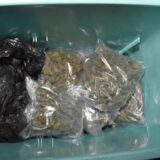 Subotička policija uhapsila mladića kome je pronašla drogu i oružje 14