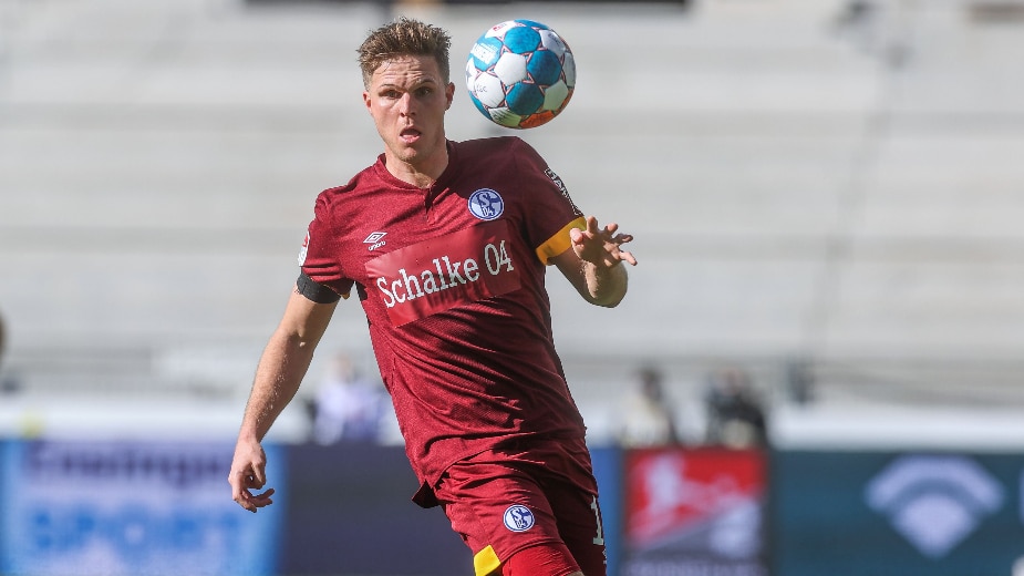 Povećana prodaja dresova Šalkea od raskida ugovora sa Gaspromom 1