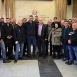 Gradonačelnik Kragujevca na sastanku sa predstavnicima seoskih mesnih zajednica obećao subvencije za poljoprivredu i osudio blokadu puteva 7
