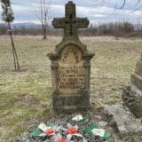 Ruska crkva u Gornjem Adrovcu primer nemara prema vrednom kulturnom nasleđu 9