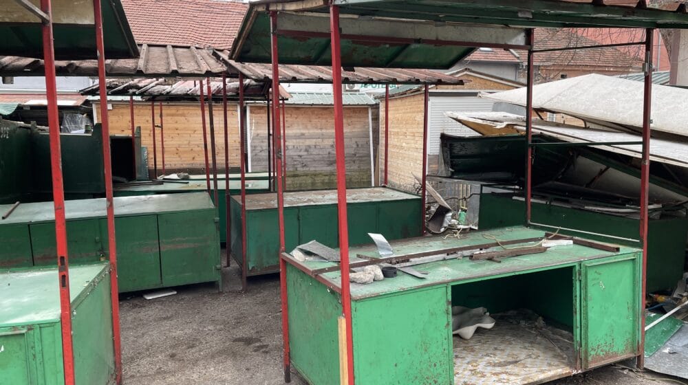 Zakupci na Cvetnoj pijaci u Nišu mirno rasturili svoje tezge i otišli, iako su najavili proteste 1