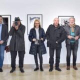 Peternek otvorio izložbu fotografija u Zrenjaninu 1