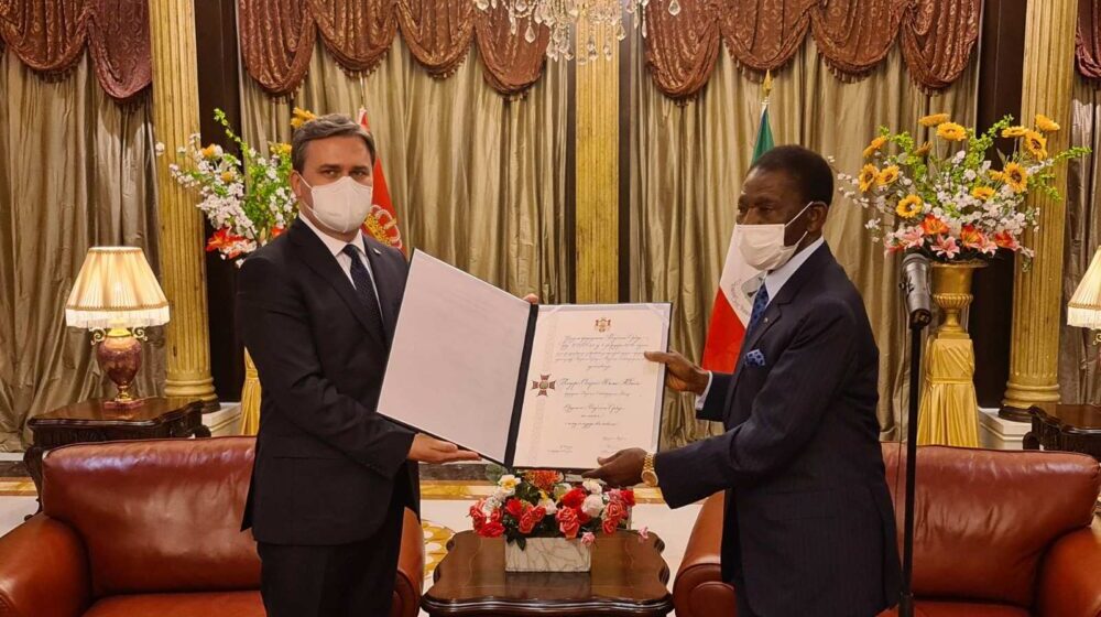 Selaković uručio Orden Republike Srbije na lenti predsedniku Ekvatorijalne Gvineje 1