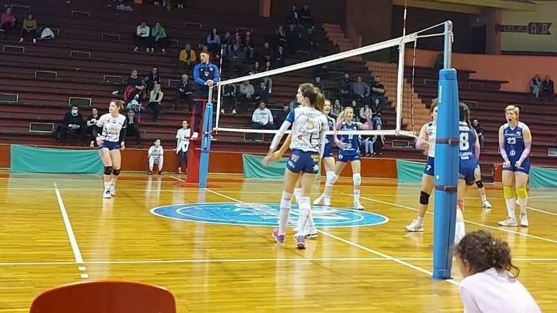 Deseti trijumf odbojkašica Jedinstva 1