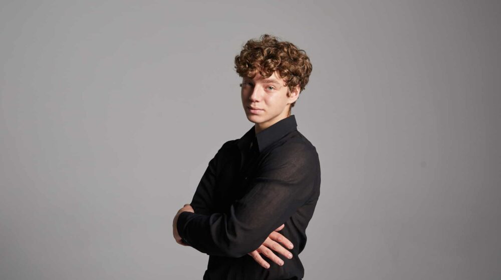 Kontrabasista Strahinja Mitrović: Kao da sam rođen pod srećnom zvezdom 1 Kontrabasista Strahinja Mitrović: Kao da sam rođen pod srećnom zvezdom 1