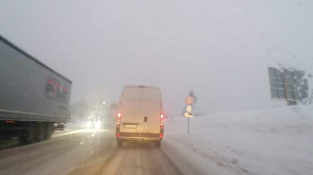 Posle jake vejavice putevi prvog reda u Zlatiborskom okrugu očišćeni od snega 1