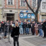 Sa protesta u Šapcu upućen poziv nadležnima da zaustave nasilje nad građanima 14