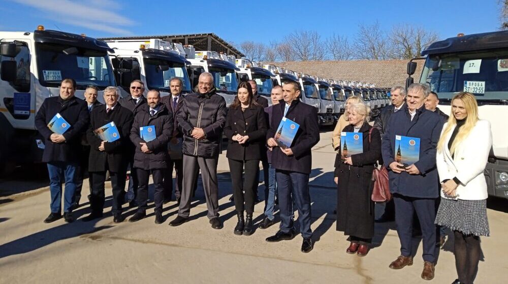 Subotica i još šest opština dobile opremu za upravljanje otpadom 1