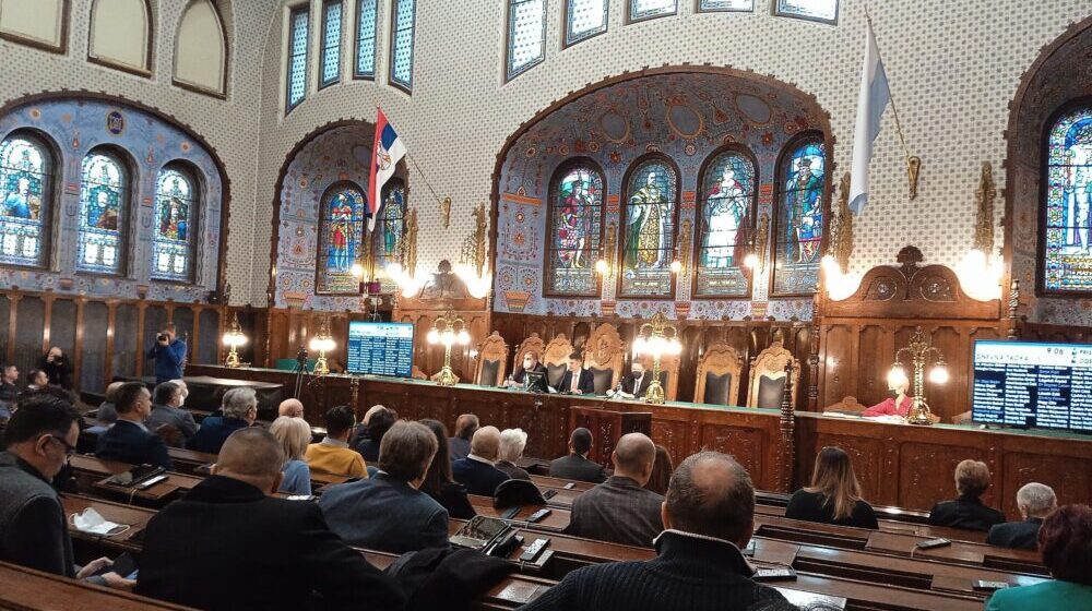 Subotički odbor Društva za istinu o Narodnooslobodilačkoj borbi i Jugoslaviji upitao predsednika Skupštine grada zbog čega je izostala svečana sednica 1