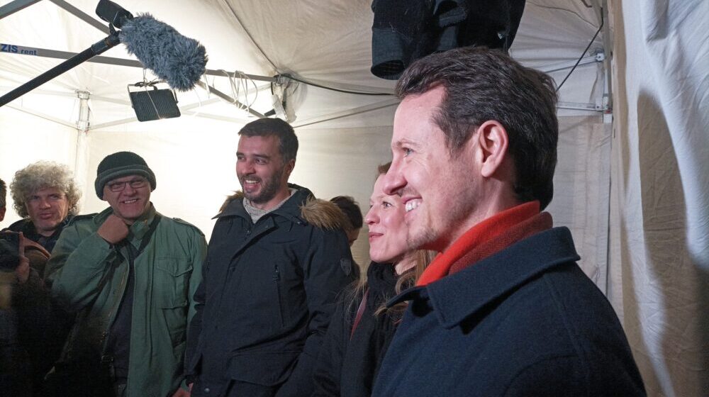 Princeza Danica Karađorđević u kampu kod Predsedništva: Filip i ja podržavamo naš narod 1