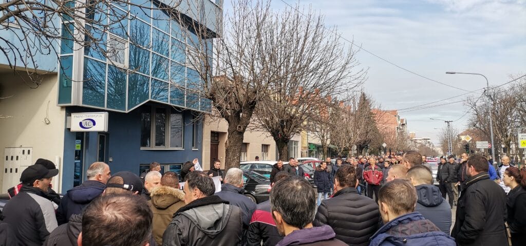 Protest u Šapcu podržali poljoprivrednici iz Srbobrana 7