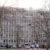 Direktorka koja podseća na Miću 2