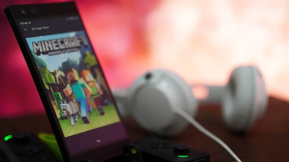 Tinejdžer u Rusiji osuđen na zatvor jer je navodno planirao da raznese virtuelnu zgradu FSB-a u „Majnkraftu“ 1