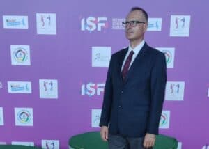 SPS u raljama SNS: Kakvi su odnosi socijalista i naprednjaka u Nišu, Majdanpeku, Subotici, Jagodini, Užicu, Zaječaru, Kragujevcu, Novom Sadu, Zrenjaninu,Vranju i Šapcu 9 SPS u raljama SNS: Kakvi su odnosi socijalista i naprednjaka u Nišu, Majdanpeku, Subotici, Jagodini, Užicu, Zaječaru, Kragujevcu, Novom Sadu, Zrenjaninu,Vranju i Šapcu 8