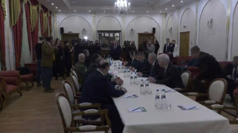 Pregovarači se vraćaju na konsultacije u Moskvu i Kijev, Zelenski traži hitan prijem Ukrajine u EU 1