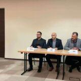 Garantujemo da će svaki glas biti zaštićen, poručila ujedinjena kragujevačka opozicija 9