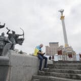U toku borba za vazdušnu bazu u predgrađu Kijeva 10
