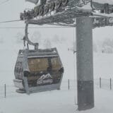 Vetar i sneg zaustavili panoramsku žičaru na Zlatiboru 9