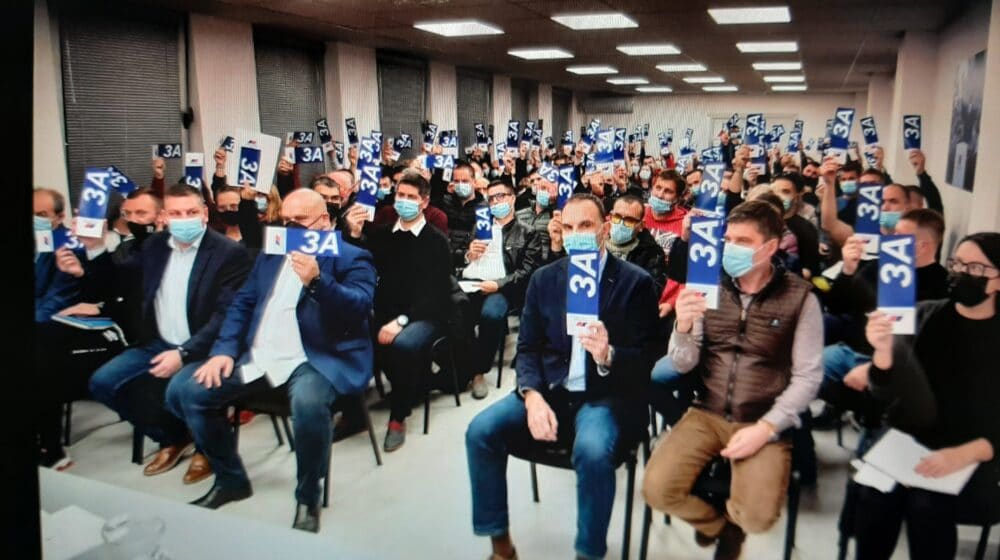 SPS u raljama SNS: Kakvi su odnosi socijalista i naprednjaka u Nišu, Majdanpeku, Subotici, Jagodini, Užicu, Zaječaru, Kragujevcu, Novom Sadu, Zrenjaninu,Vranju i Šapcu 1