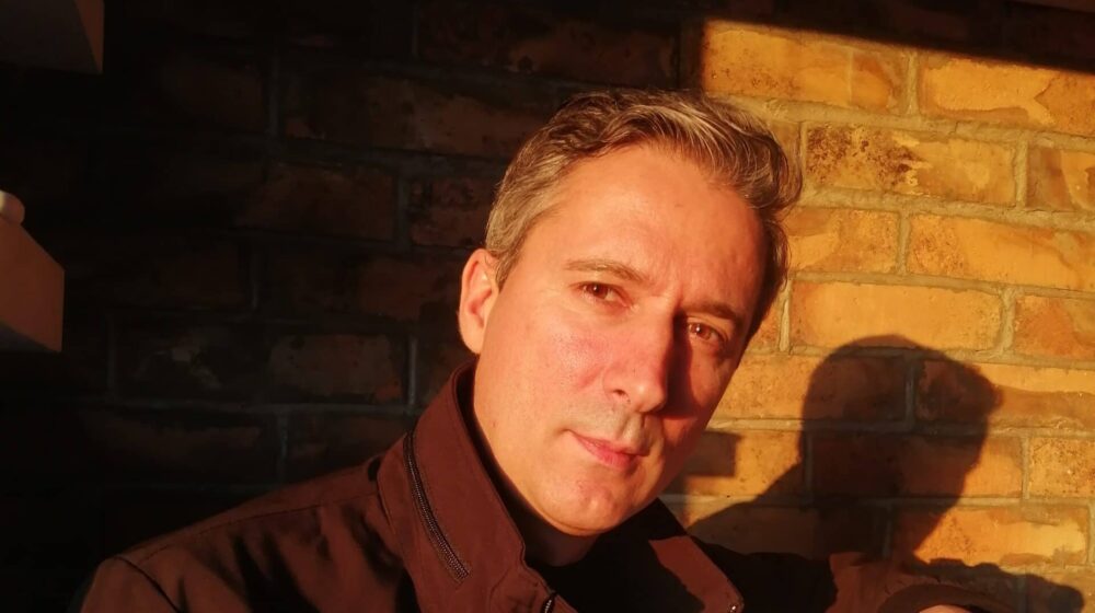 Porodične tajne i laži 1