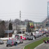 Blokada kamiona na američko-kanadskoj granici zatvara fabrike automobila 1