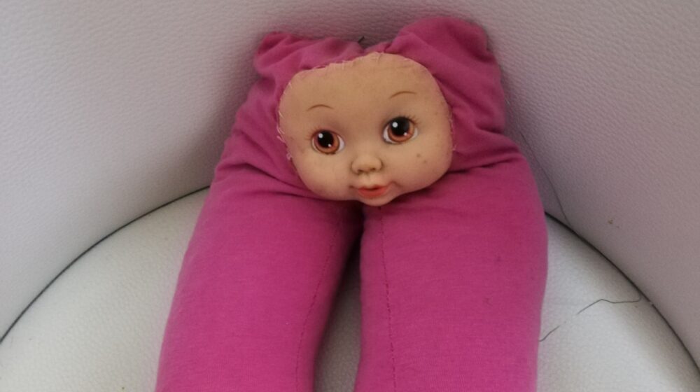 Beograd: Lolita u frizerskom salonu 1