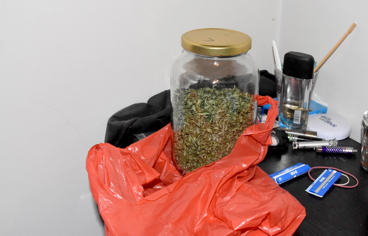 Subotička policija uhapsila osumnjičenog za proizvodnju i prodaju droge 2
