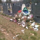Đubre na niškom Novom groblju, u pogrebnom preduzeću se žale na manjak radnika 4