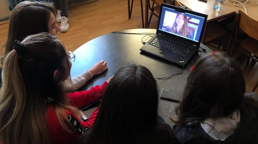 Gimnazijalke iz Zaječara zauzele sjajna mesta na takmičenju "Poslovni izazov" 1