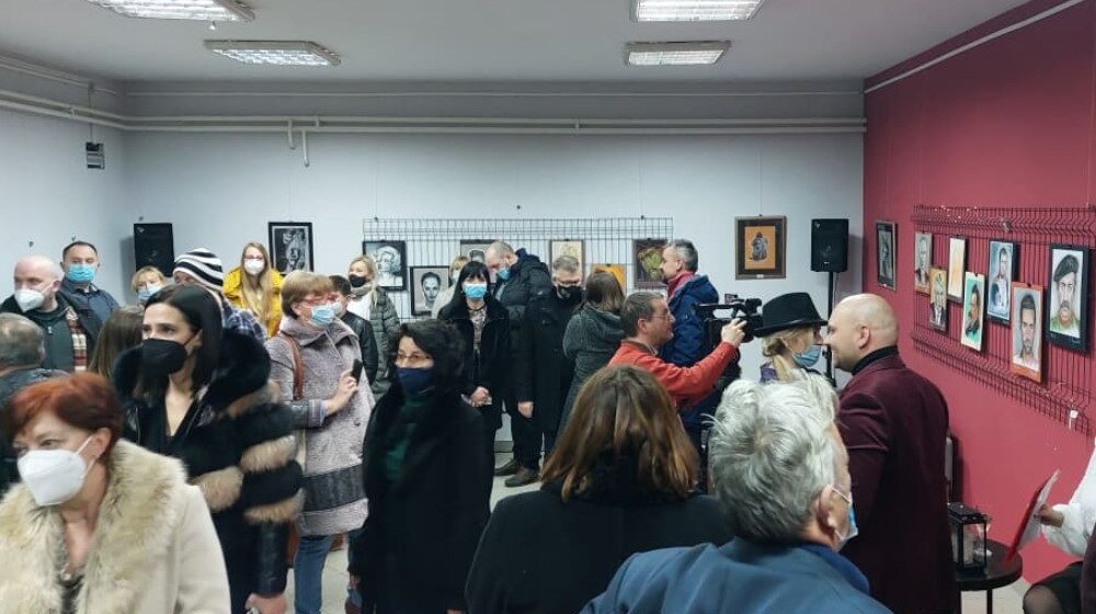 U Zaječaru otvorena izložba slika „Monmartr u Zaječaru“ autora Ninoslava Jovanovića 1