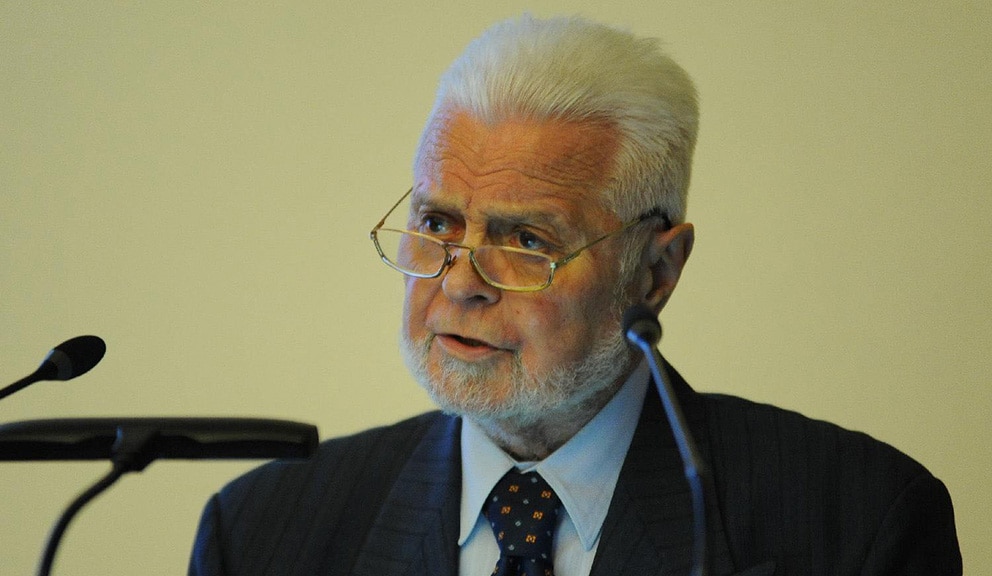 Akademik Simović: Vučić i Dodik samo što jedan drugome nisu okačili Karađorđeve zvezde 3 Akademik Simović: Vučić i Dodik samo što jedan drugome nisu okačili Karađorđeve zvezde 3