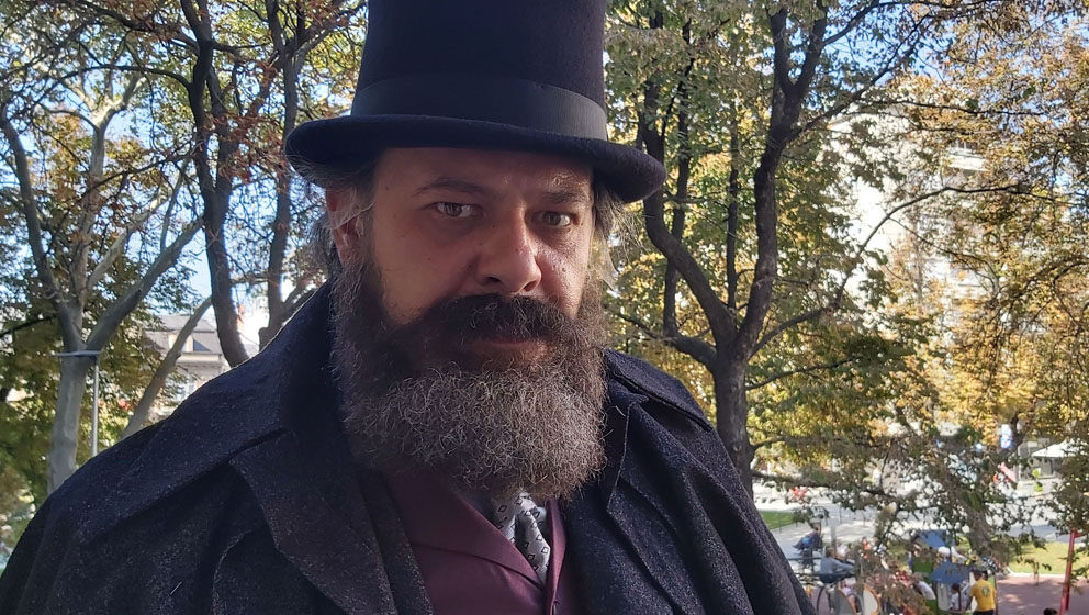 Ime naroda - Ljubomir Bandovic u ulozi Svetozara Miletica foto promo uz dopustenje