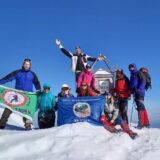 Zaječar: Planinari se popeli na najviši vrh Balkana 16