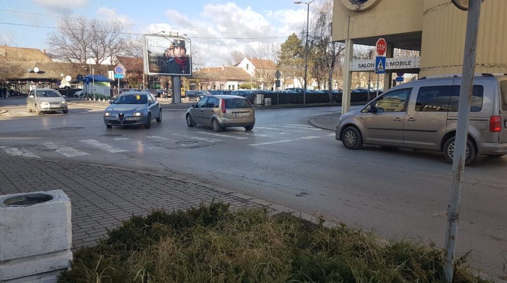 Zrenjanin: Zatvara se ulica Nikole Pašića, stanarima omogućeno besplatno parkiranje na gradskom parkingu 1
