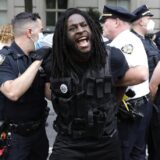 Vašington Post: Policija u SAD ubije duplo više Afroamerikanaca nego belaca 5