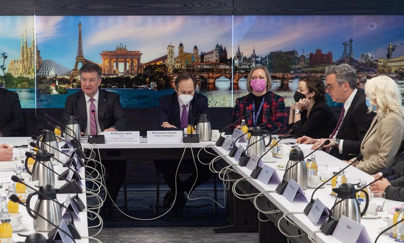 PKS: Čadež, Lajčak i privrednici o problemima plasmana robe na kosovsko tržište   1