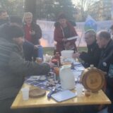 Šta objavljuju oni koji kampuju ispred Vučićevih vrata (FOTO) 3