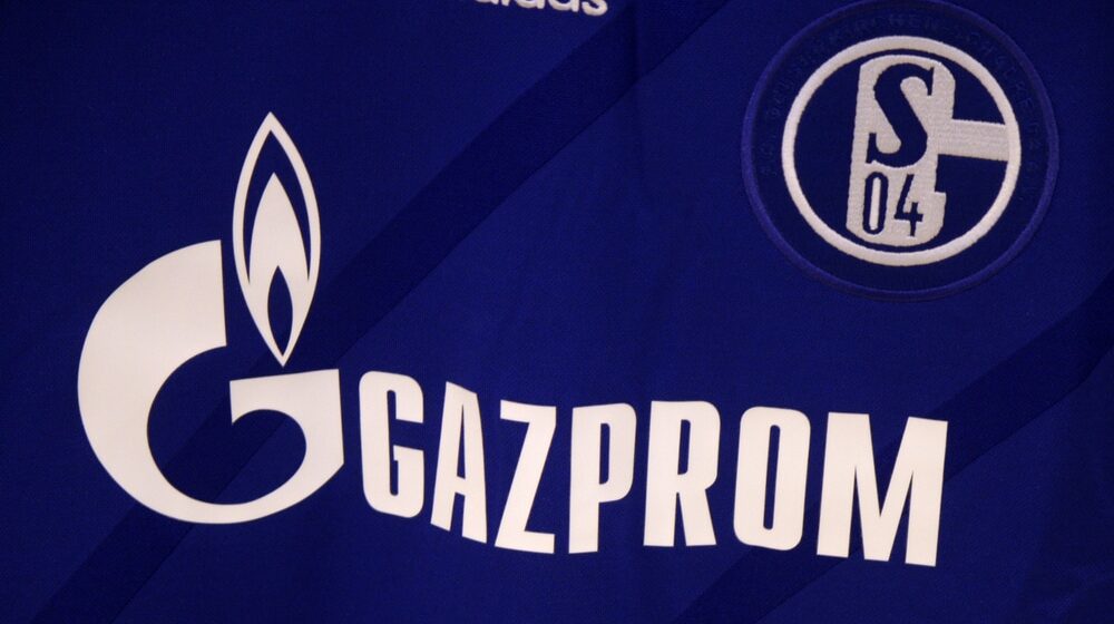 Šalke skida logo Gasproma sa svojih dresova 1