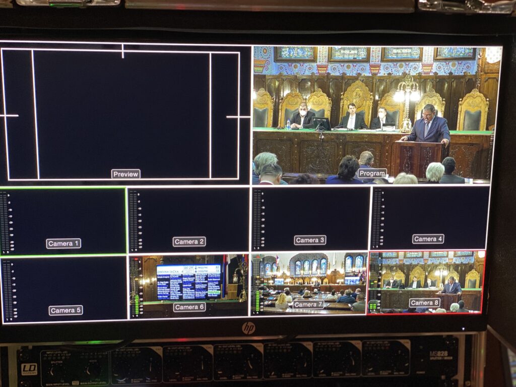 Subotica će u narednom periodu povećati broj zaposlenih, plate i penzije 5 Subotica će u narednom periodu povećati broj zaposlenih, plate i penzije 5