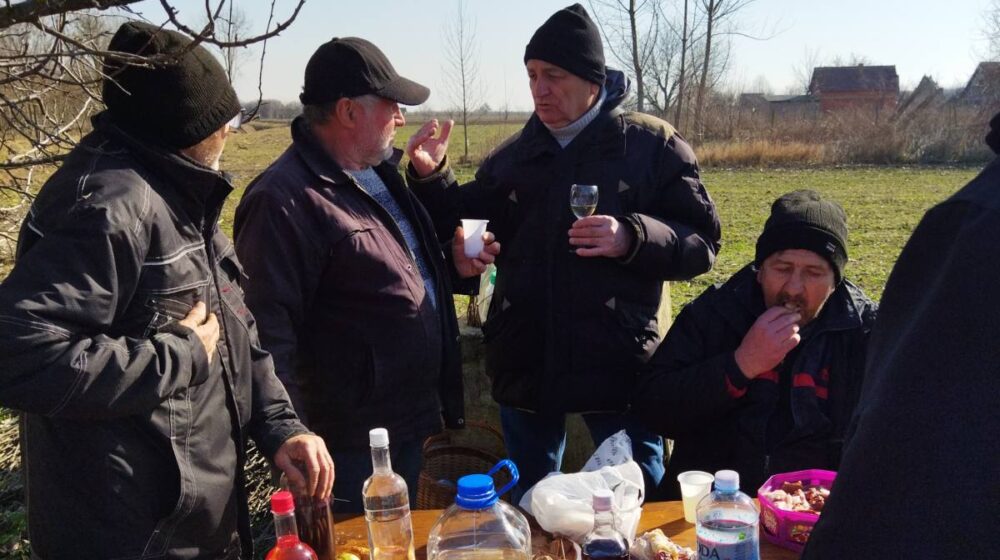 Taraški vinogradari proslavili Svetog Trifuna i obišli vinograde 1