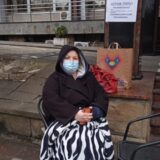 Zbog čega je beogradska profesorka istorije počela, pa prekinula štrajk glađu ispred Ministarstva 14